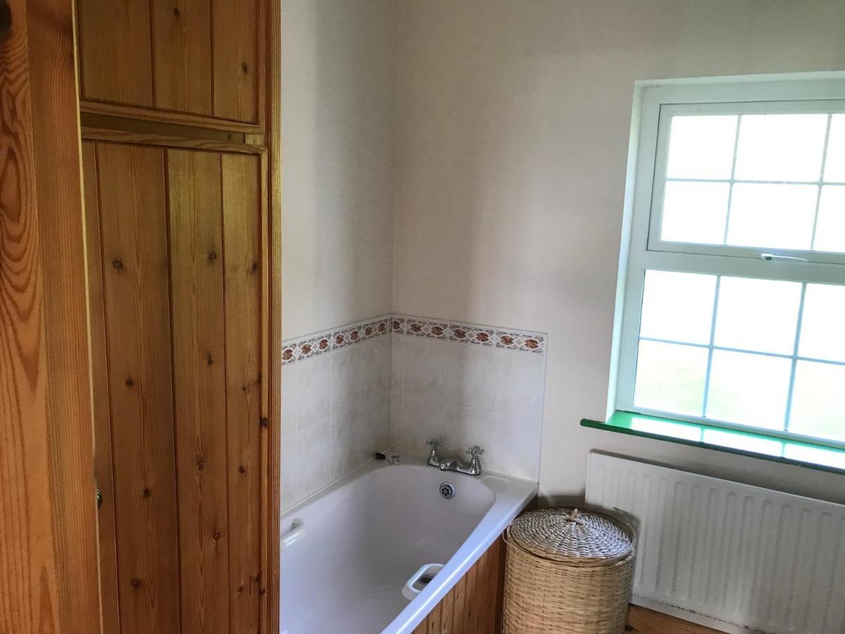Villa Carraigin Ban Toormakeady Esterno foto
